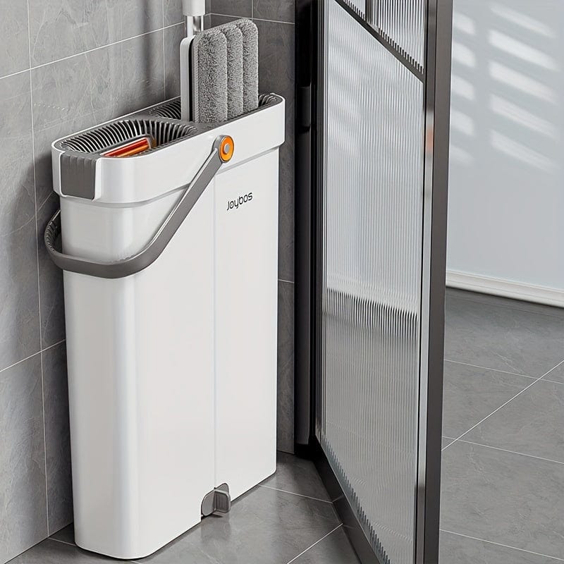 Mop with wringer bucket