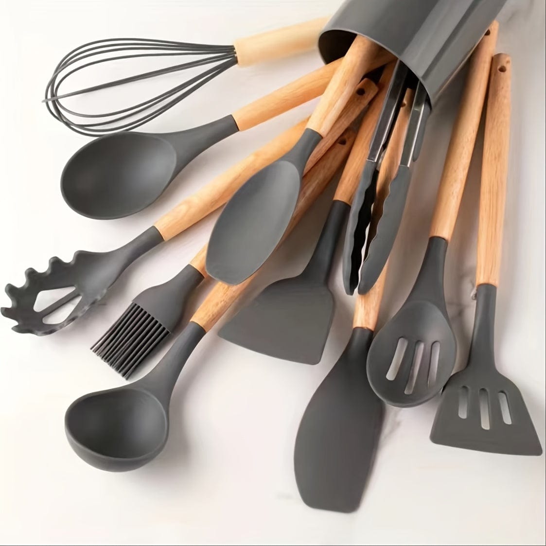 Ensemble d'Ustensiles de Cuisine en Silicone Beige avec Manche en Bois - Lot de 12, Ustensiles de Cuisine Sûrs, Anti-adhésifs, Lavables - Accessoires de Cuisine, Gadgets de Cuisine